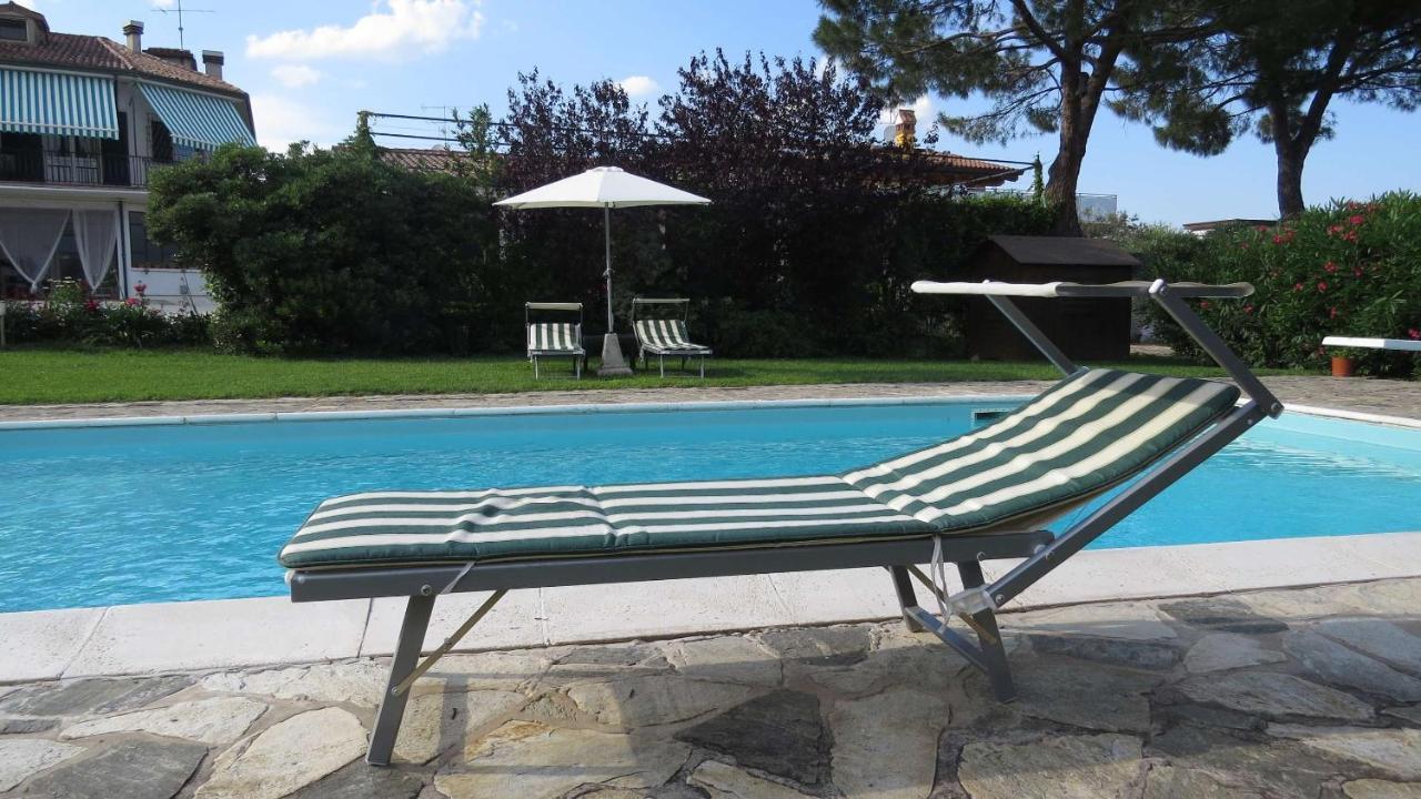 Il Gelso Di Barcuzzi Bed & Breakfast Lonato Exterior photo